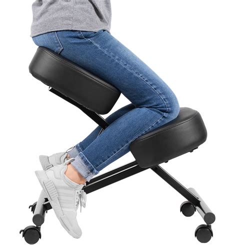 Ergonomic Kneeling Chairs .